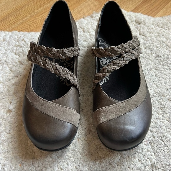 Aetrex EF456 Ada Iron Mary Jane Comfort Flats Brown Shoes Women Sz 39 - Picture 2 of 10